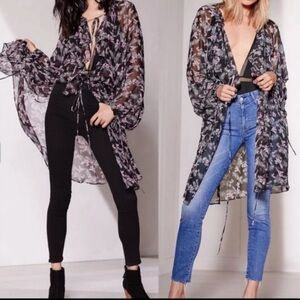 ✨ Victoria's Secret West Side Floral Chiffon Duster - Size M/L ✨